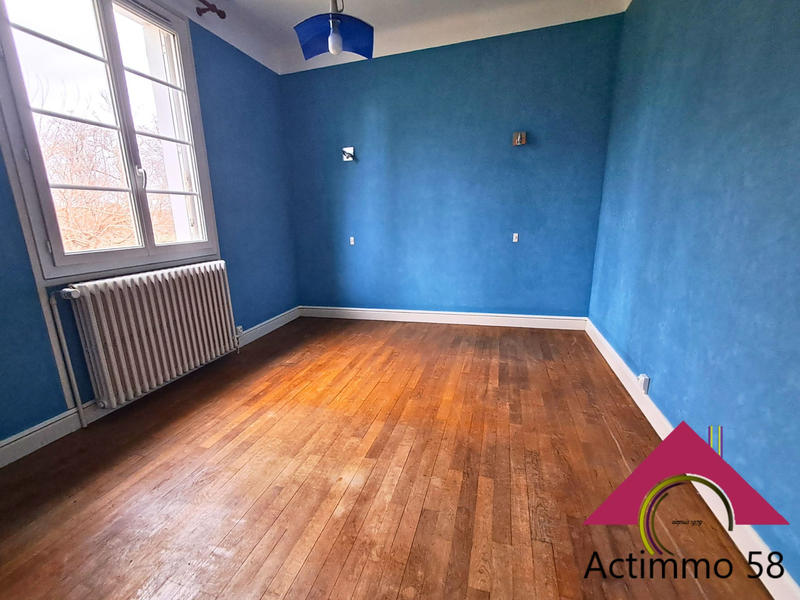 Maison - 203 m² - 10 pièces