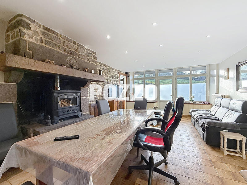 Maison - 190 m² - 6 pièces