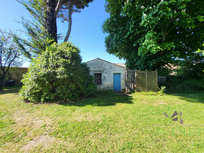 Maison - 254 m² - 10 pièces