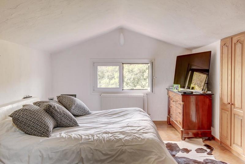 Villa - 204 m² - 6 pièces