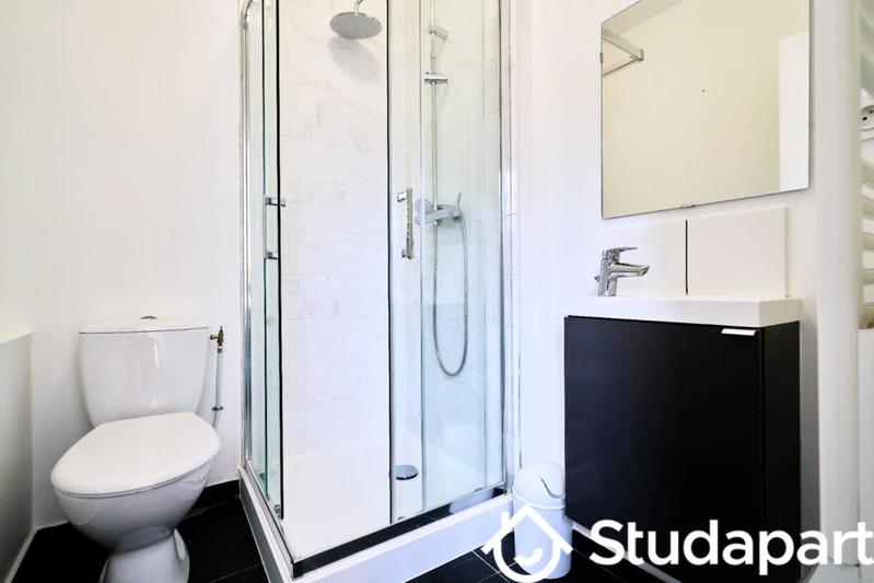 Chambre - 12 m² - 1 pièce