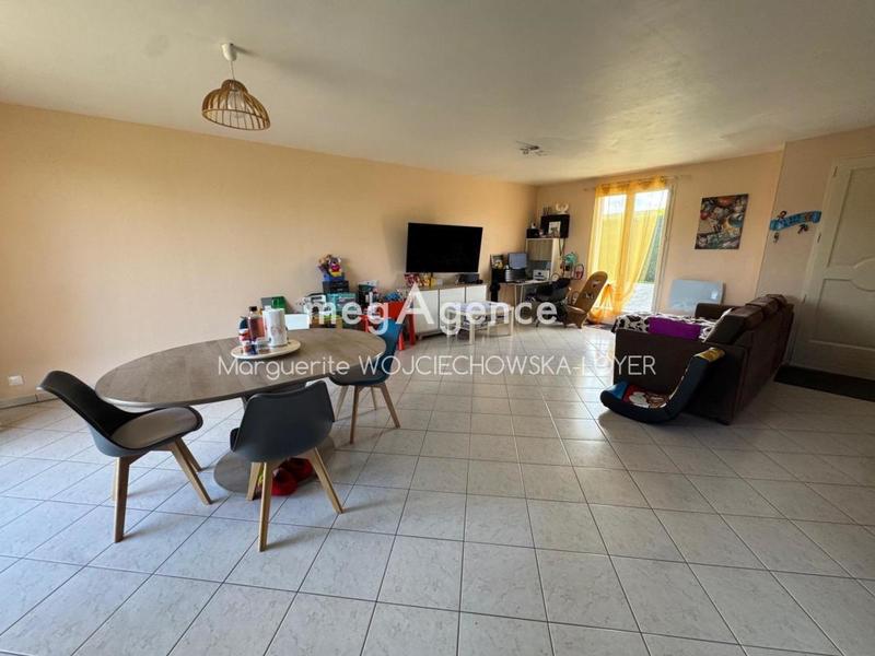 Maison traditionnelle - 132 m² - 7 pièces