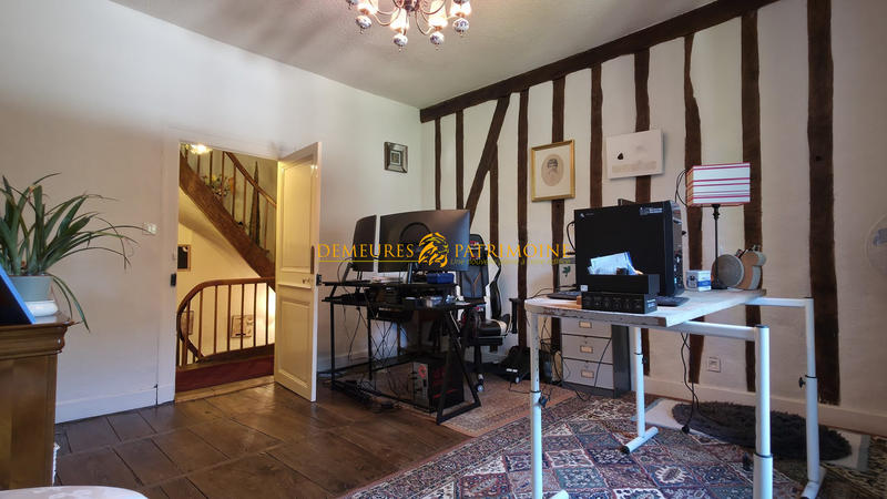 Maison - 304 m² - 7 pièces