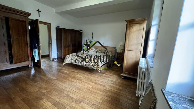 Maison - 297 m² - 6 pièces