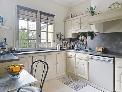 Maison - 107 m² - 7 pièces