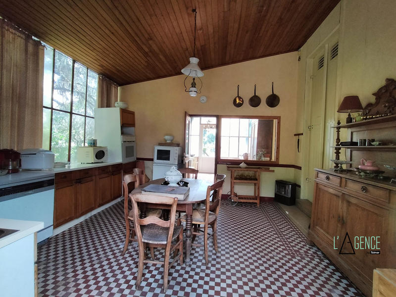 Maison ancienne - 310 m² - 12 pièces