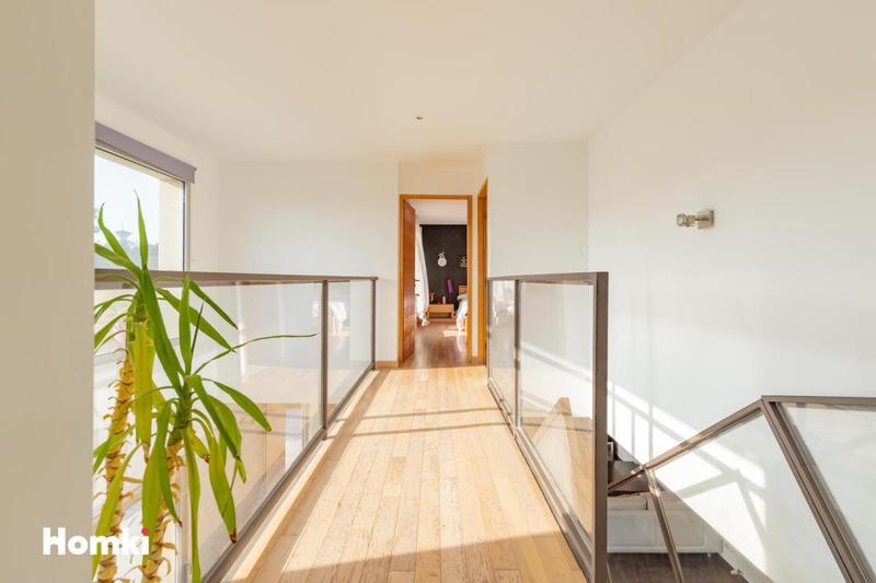 Maison - 160 m² - 5 pièces