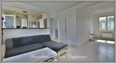Appartement - 63 m² - 4 pièces