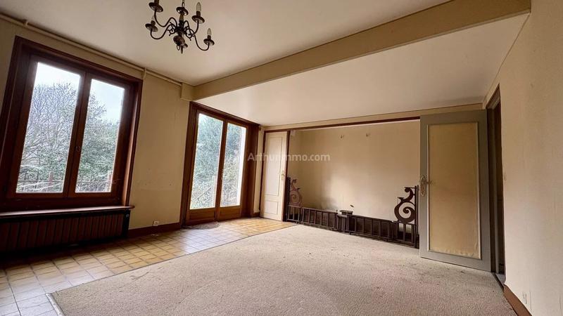 Maison - 165 m² - 8 pièces