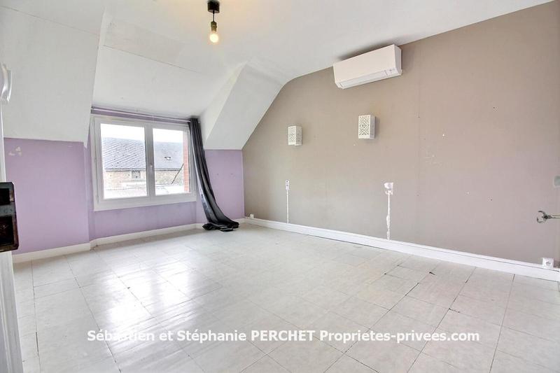 Maison - 209 m² - 7 pièces