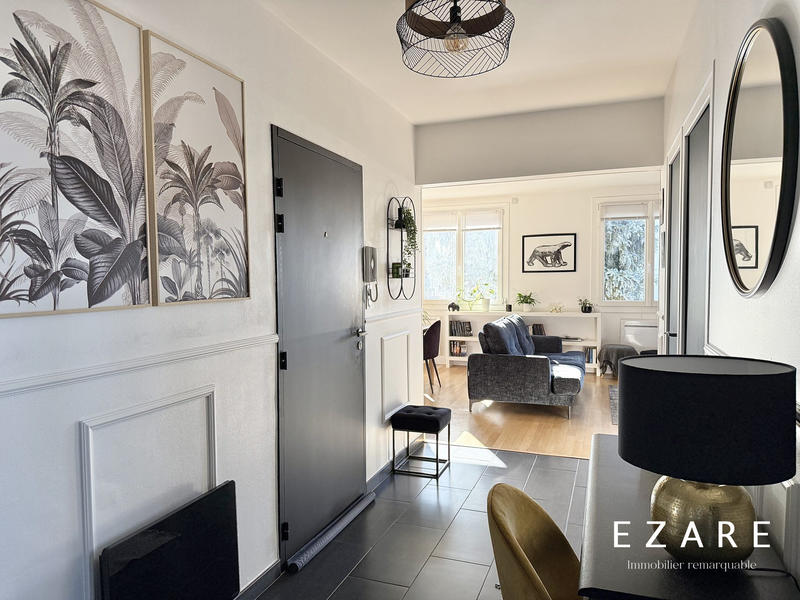 Appartement - 87 m² - 4 pièces