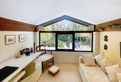 Maison - 183 m² - 7 pièces