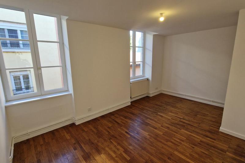 Appartement - 87 m² - 3 pièces