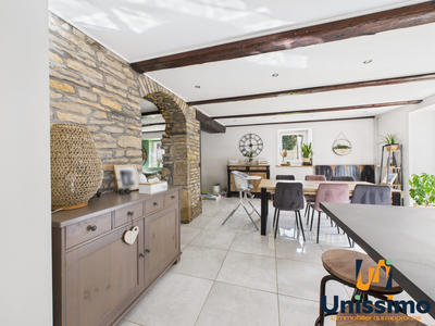 Maison - 170 m² - 7 pièces