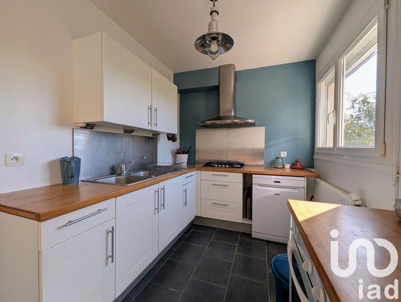 Maison - 186 m² - 8 pièces