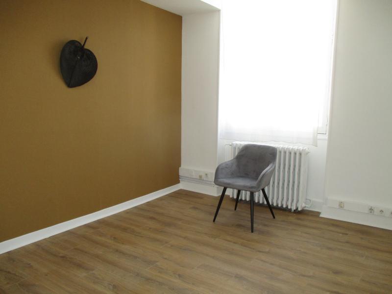 Bureau - 191 m² - 9 pièces