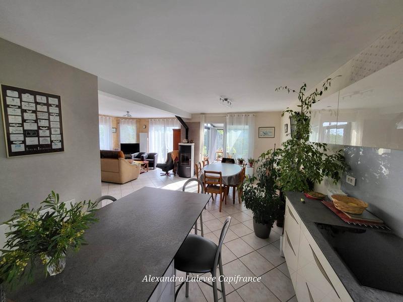 Maison de village - 130 m² - 6 pièces