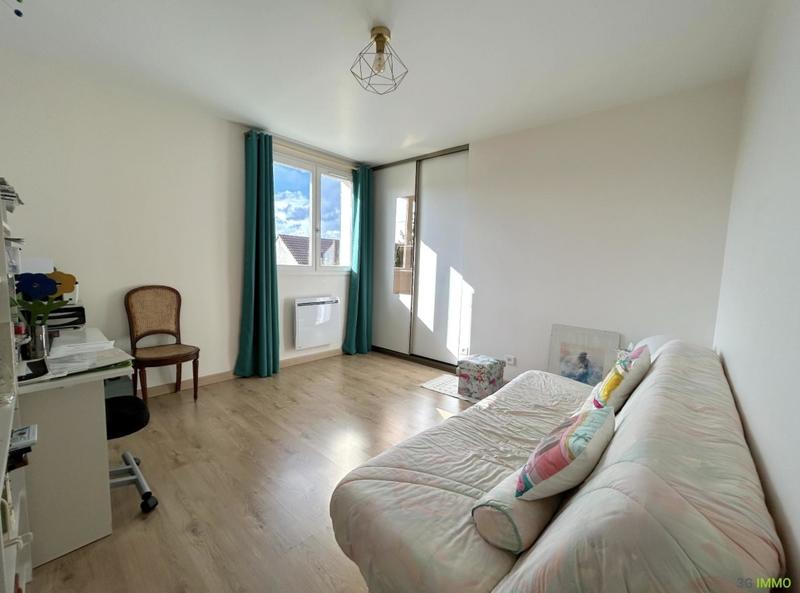 Maison - 142 m² - 6 pièces