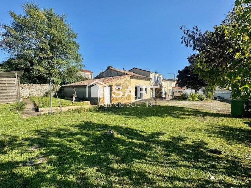 Maison - 205 m² - 7 pièces