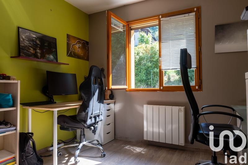 Maison - 176 m² - 7 pièces