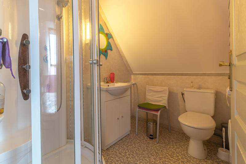 Propriété - 202 m² - 11 pièces