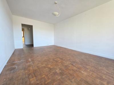 Appartement - 65 m² - 2 pièces