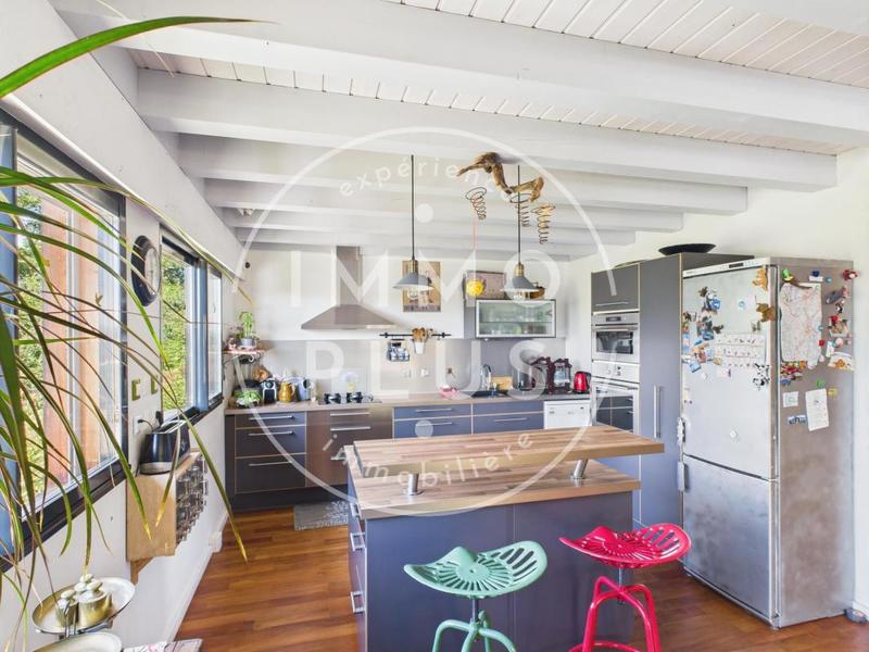 Maison - 177 m² - 6 pièces