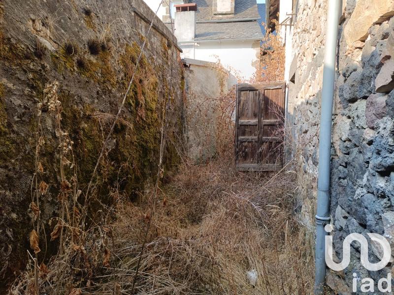 Maison - 220 m² - 10 pièces