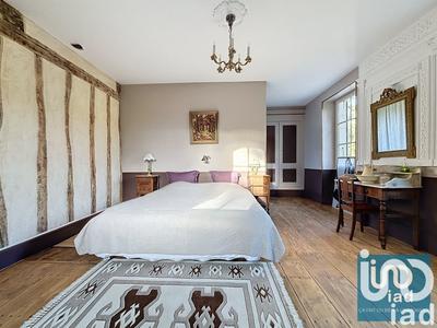 Maison - 261 m² - 6 pièces