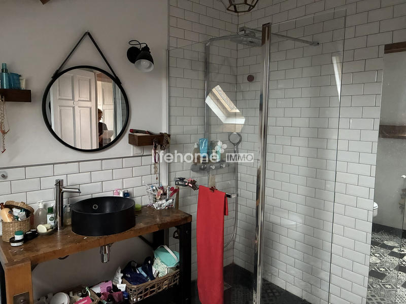 Maison - 151 m² - 7 pièces