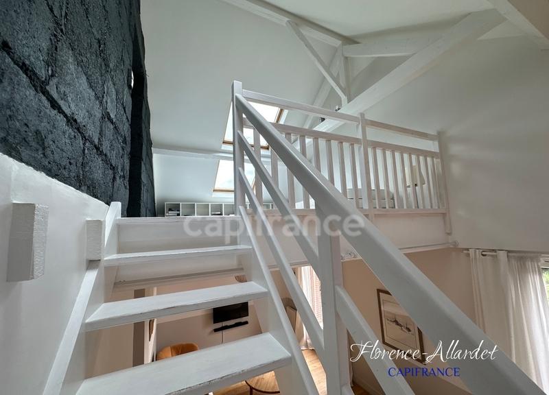 Appartement - 87 m² - 3 pièces