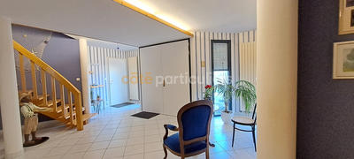 Maison - 200 m² - 7 pièces