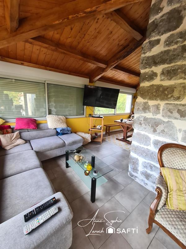 Maison - 160 m² - 5 pièces