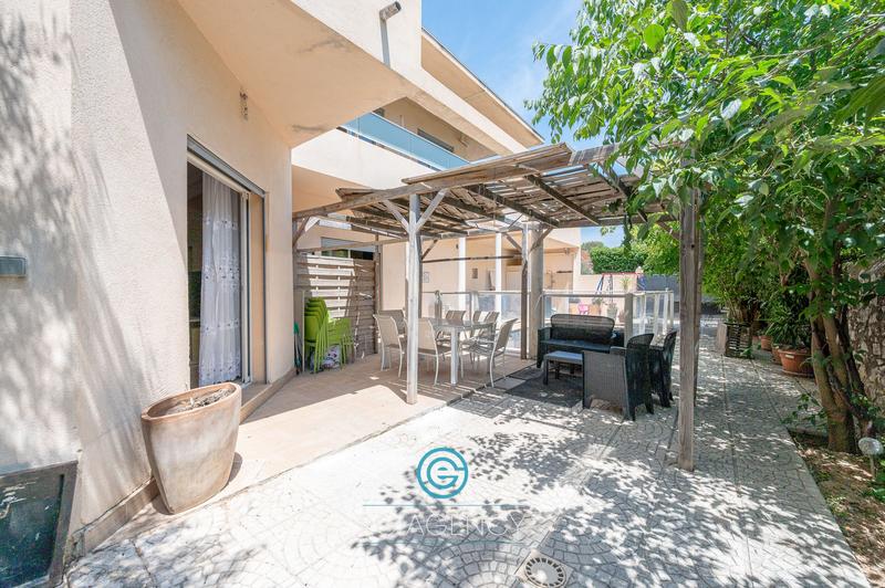 Villa - 168 m² - 7 pièces
