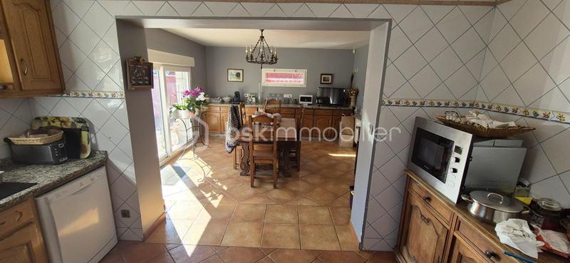 Maison - 145 m² - 7 pièces