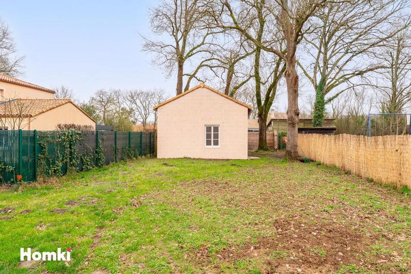 Maison - 215 m² - 8 pièces