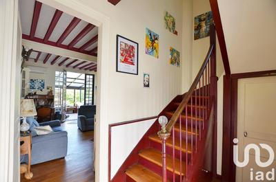 Maison - 180 m² - 8 pièces