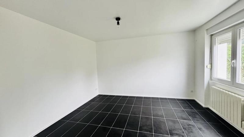 Maison - 167 m² - 8 pièces