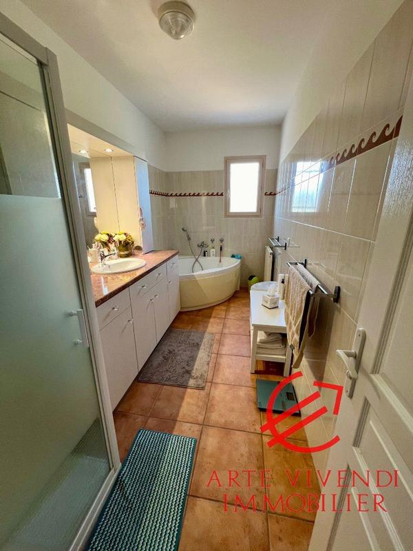 Maison - 125 m² - 5 pièces