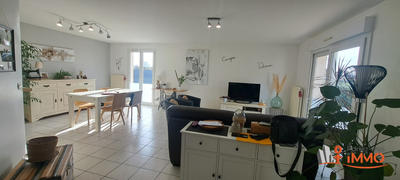 Maison - 110 m² - 6 pièces