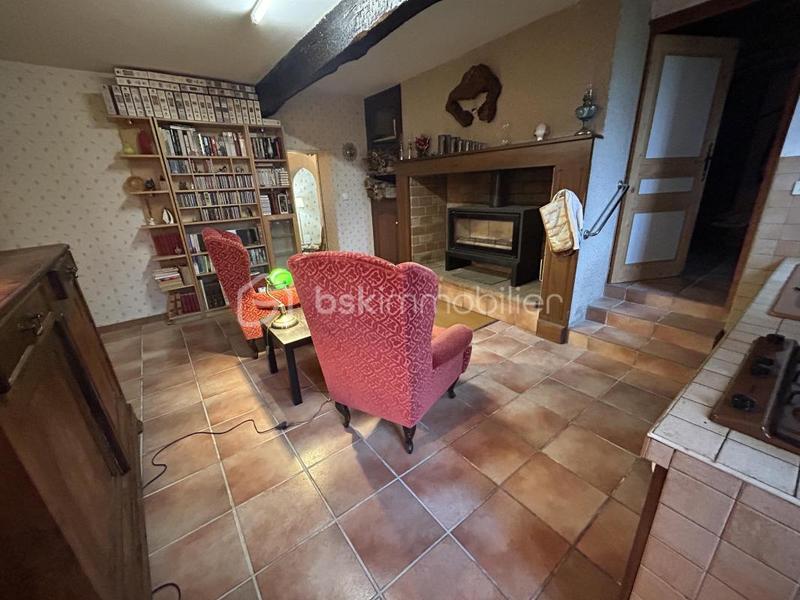 Maison en pierre - 250 m² - 8 pièces