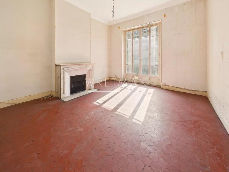 Appartement - 121 m² - 5 pièces