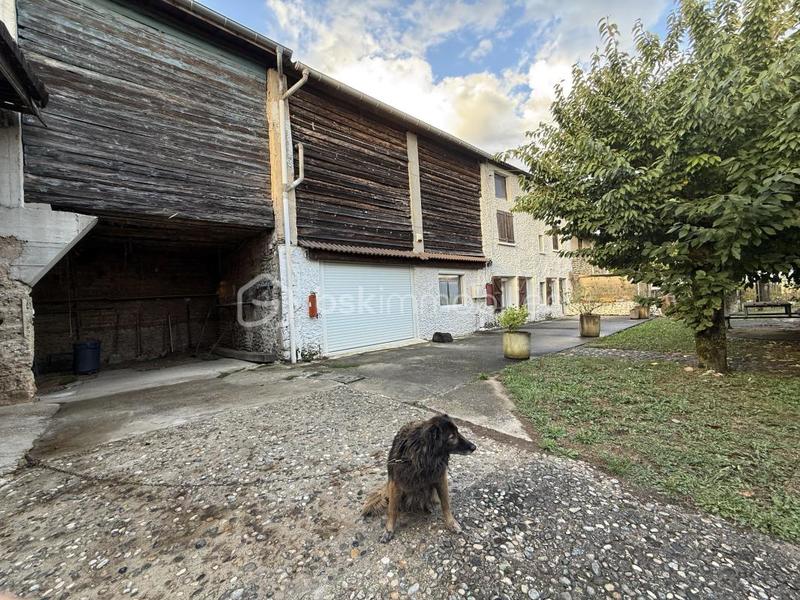 Corps de ferme - 110 m² - 6 pièces