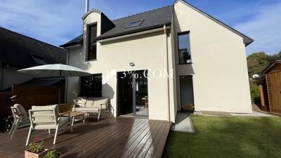 Maison - 112 m² - 5 pièces