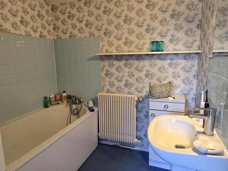 Maison - 187 m² - 7 pièces