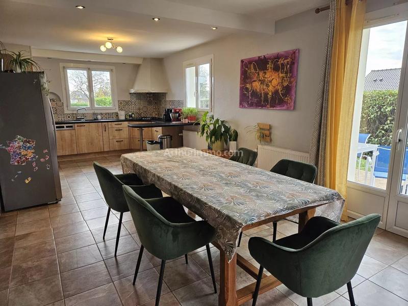 Maison - 97 m² - 6 pièces