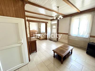 Maison - 105 m² - 5 pièces