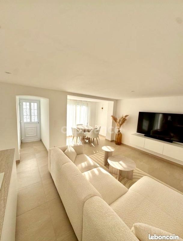 Maison - 97 m² - 4 pièces