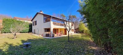 Maison - 200 m² - 10 pièces