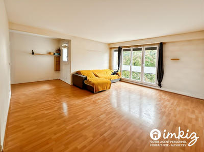 Appartement - 93 m² - 5 pièces